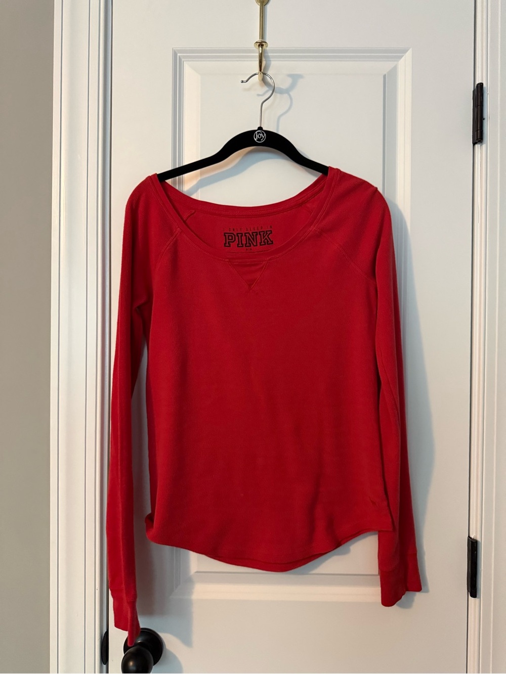 PINK Victoria's Secret Women's Long-Sleeve Scoop Neck Top in Red